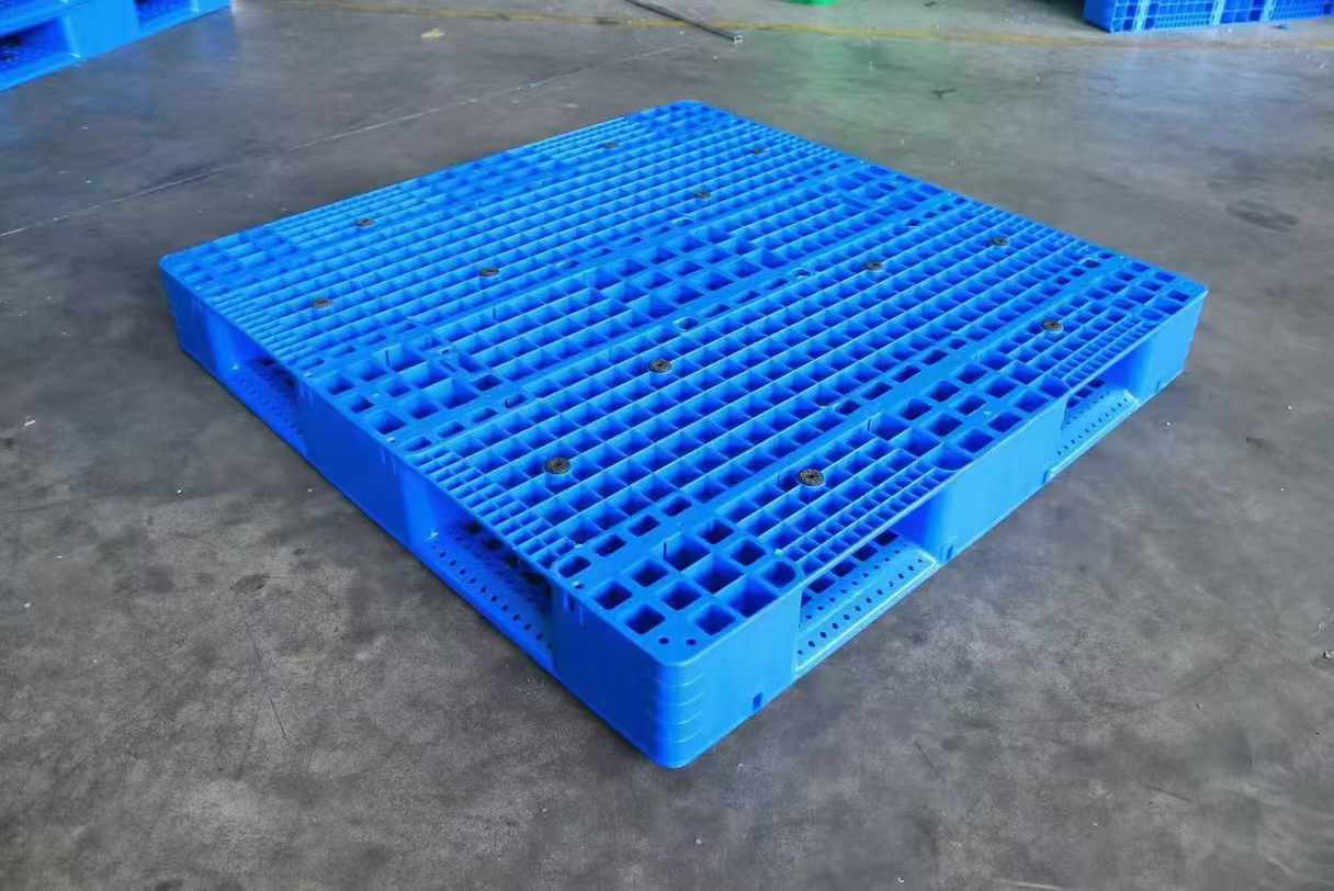 塑料托盤(pán)廠家的技術(shù)創(chuàng)新有哪些？