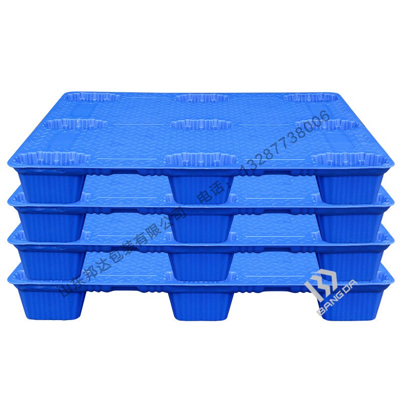 山東吹塑托盤廠家產品的優勢與特點